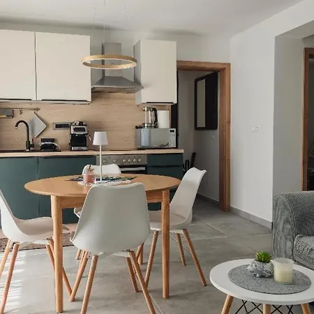 شقة Apartma Mia Nadiza *
